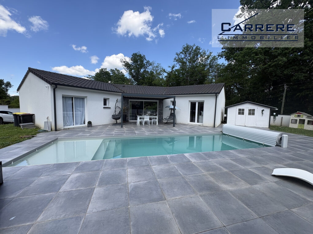https://www.carrerelimmobilier.com/wp-content/plugins/h2i-annonces-manager/images/no_photo.jpg