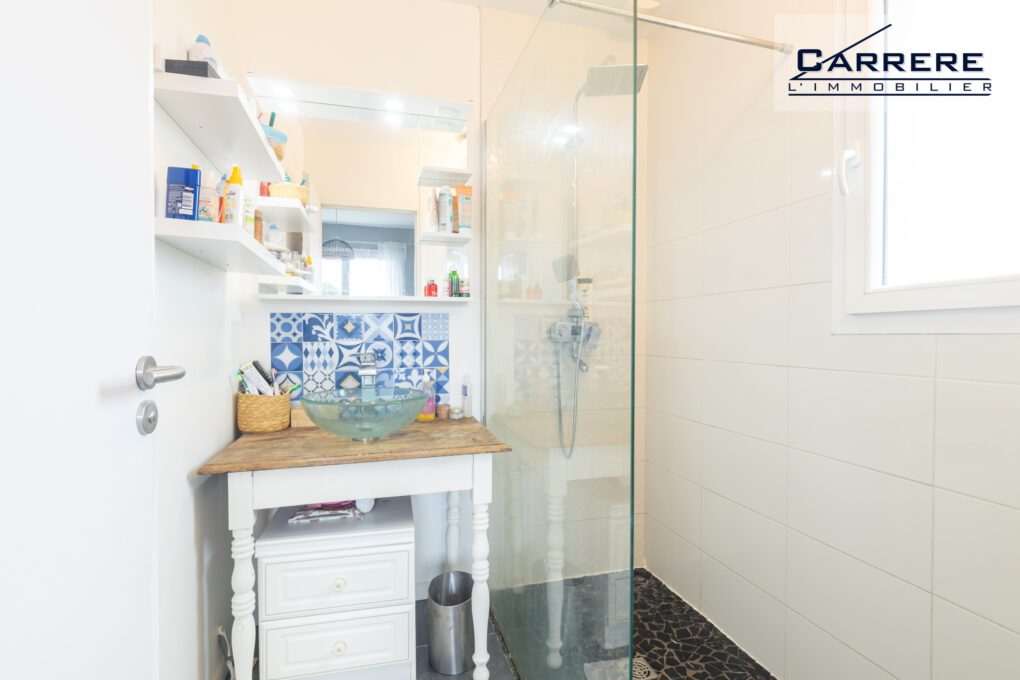 https://www.carrerelimmobilier.com/wp-content/plugins/h2i-annonces-manager/images/no_photo.jpg