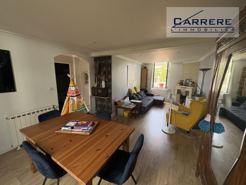 https://www.carrerelimmobilier.com/wp-content/plugins/h2i-annonces-manager/images/no_photo.jpg