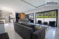 https://www.carrerelimmobilier.com/wp-content/plugins/h2i-annonces-manager/images/no_photo.jpg