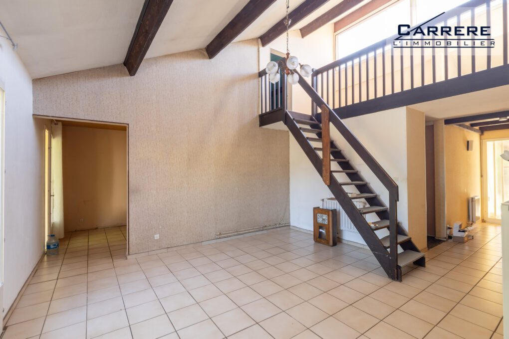 https://www.carrerelimmobilier.com/wp-content/plugins/h2i-annonces-manager/images/no_photo.jpg