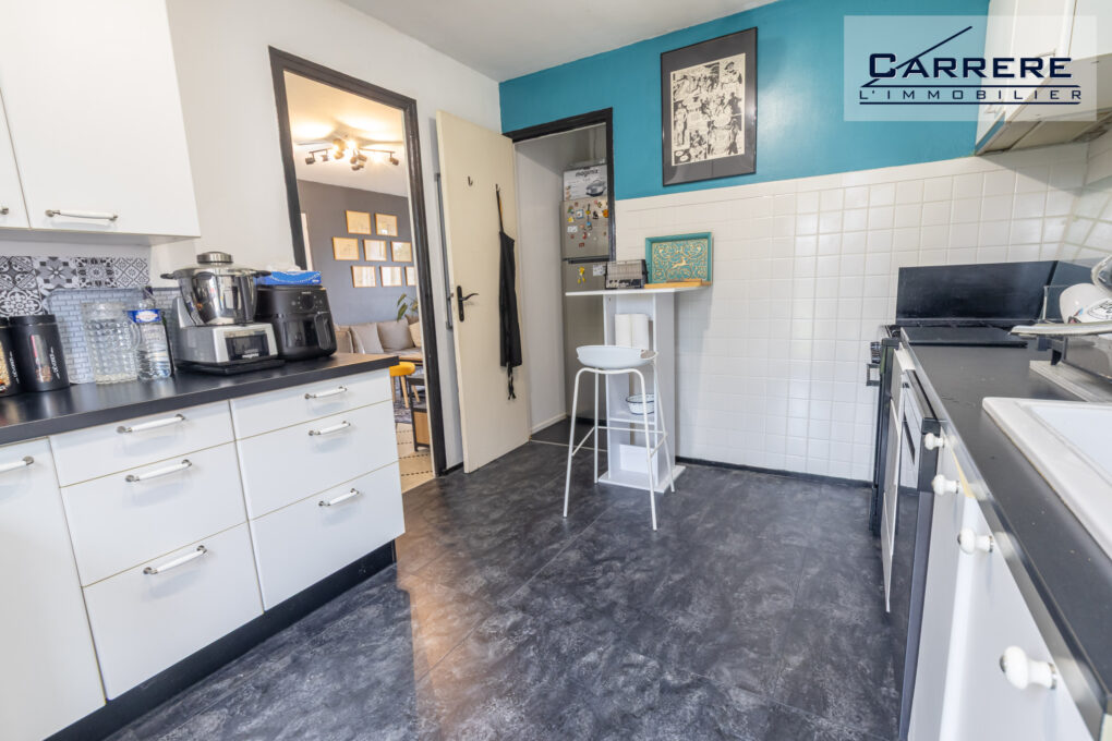 https://www.carrerelimmobilier.com/wp-content/plugins/h2i-annonces-manager/images/no_photo.jpg