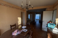 https://www.carrerelimmobilier.com/wp-content/plugins/h2i-annonces-manager/images/no_photo.jpg