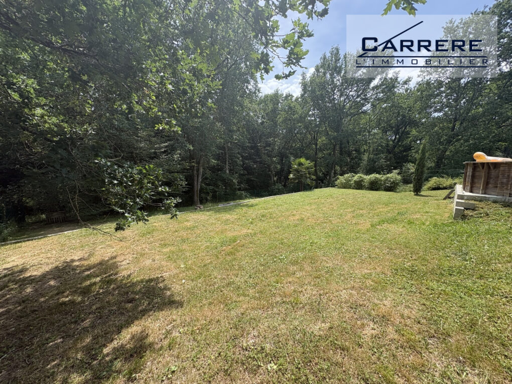 https://www.carrerelimmobilier.com/wp-content/plugins/h2i-annonces-manager/images/no_photo.jpg