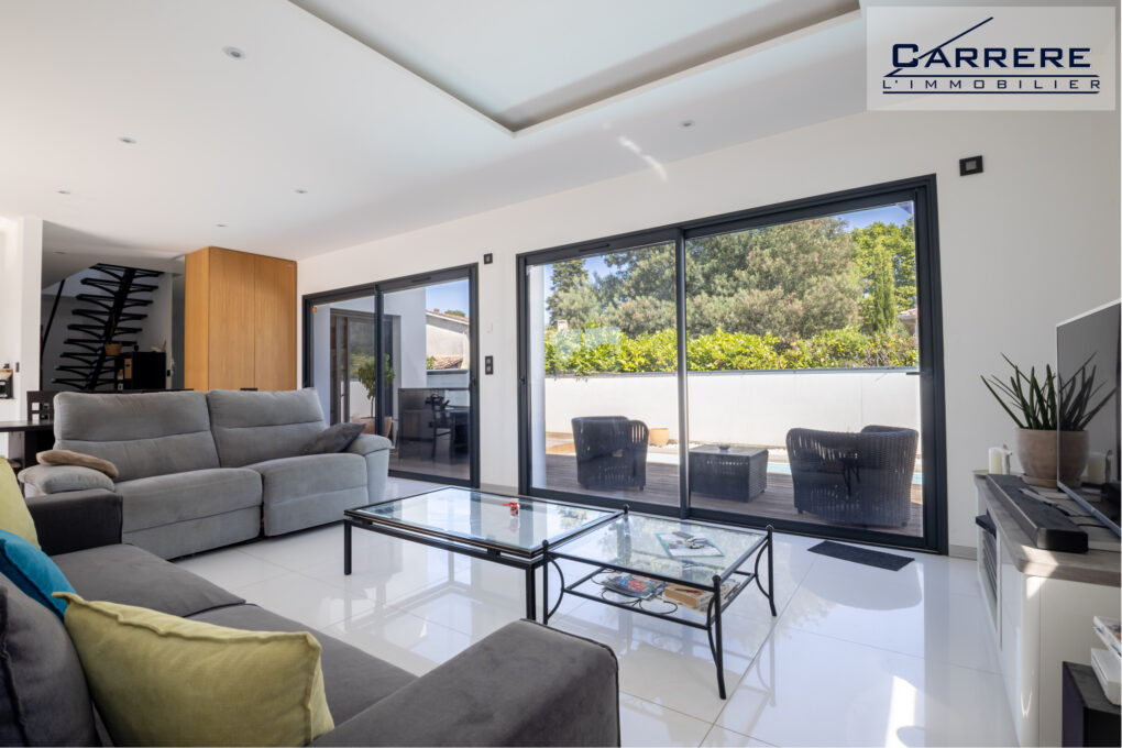 https://www.carrerelimmobilier.com/wp-content/plugins/h2i-annonces-manager/images/no_photo.jpg