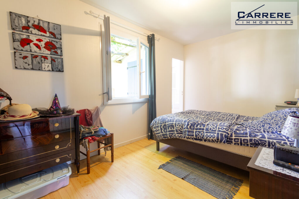 https://www.carrerelimmobilier.com/wp-content/plugins/h2i-annonces-manager/images/no_photo.jpg