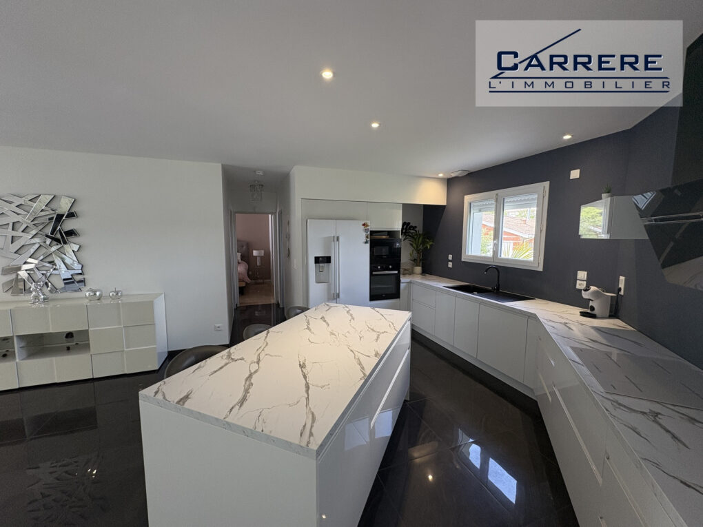 https://www.carrerelimmobilier.com/wp-content/plugins/h2i-annonces-manager/images/no_photo.jpg