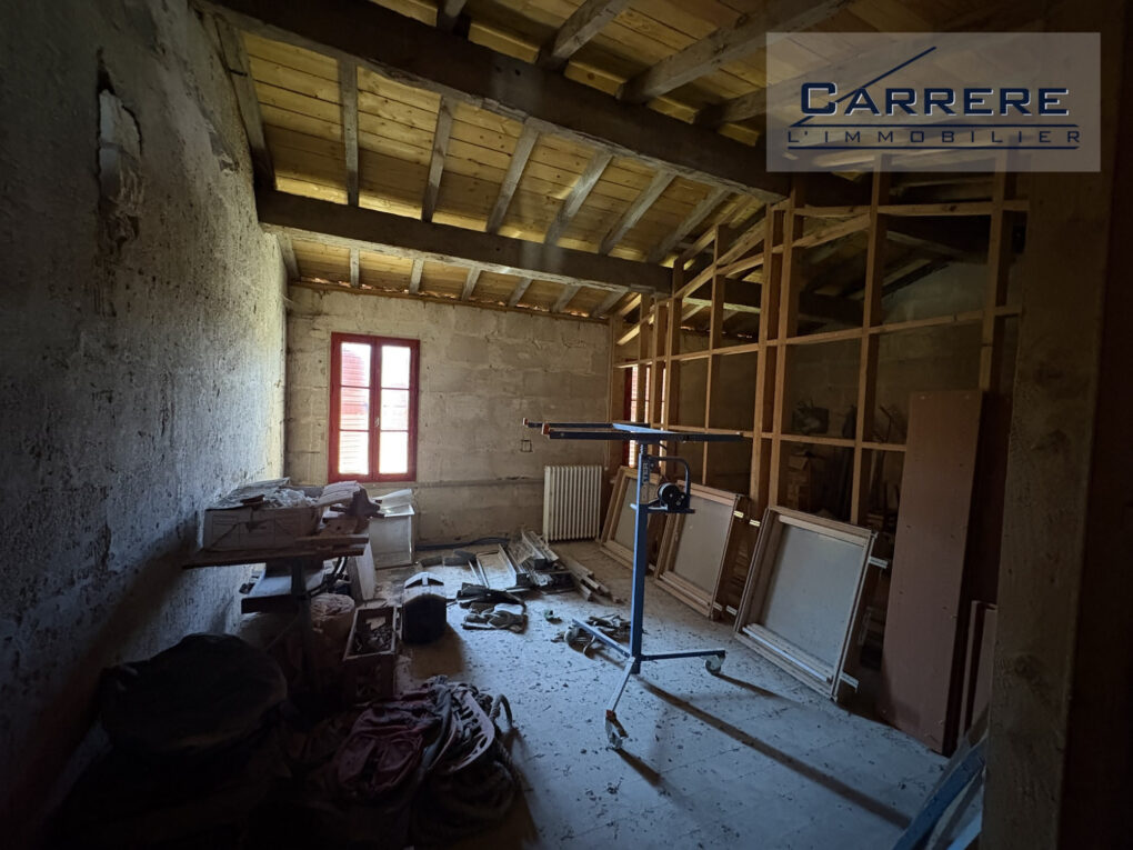 https://www.carrerelimmobilier.com/wp-content/plugins/h2i-annonces-manager/images/no_photo.jpg