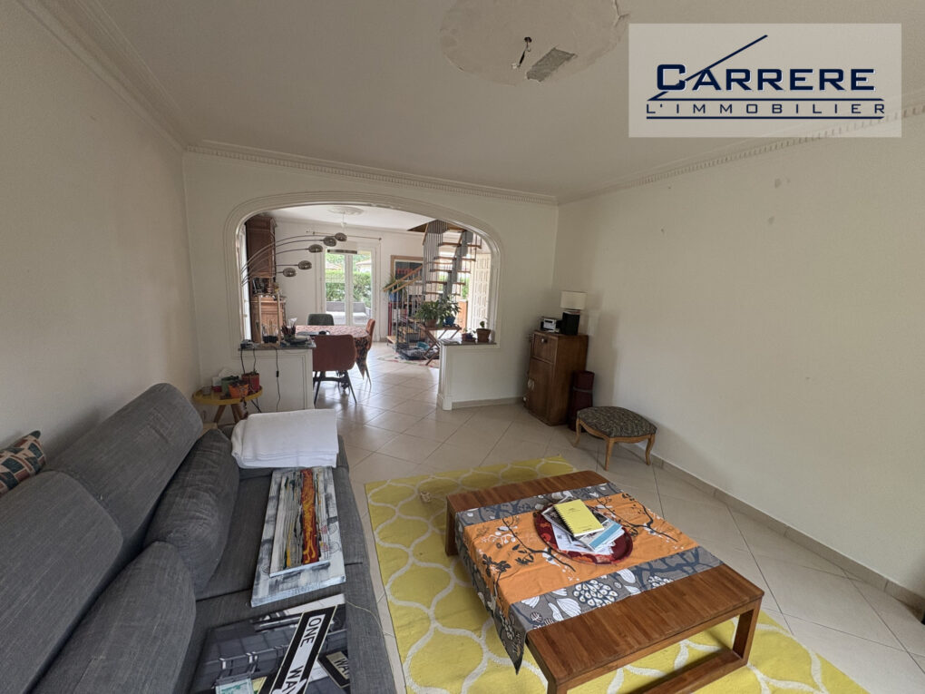 https://www.carrerelimmobilier.com/wp-content/plugins/h2i-annonces-manager/images/no_photo.jpg