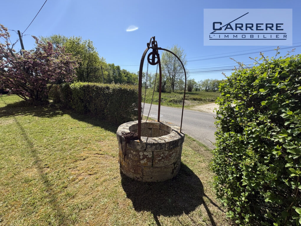 https://www.carrerelimmobilier.com/wp-content/plugins/h2i-annonces-manager/images/no_photo.jpg