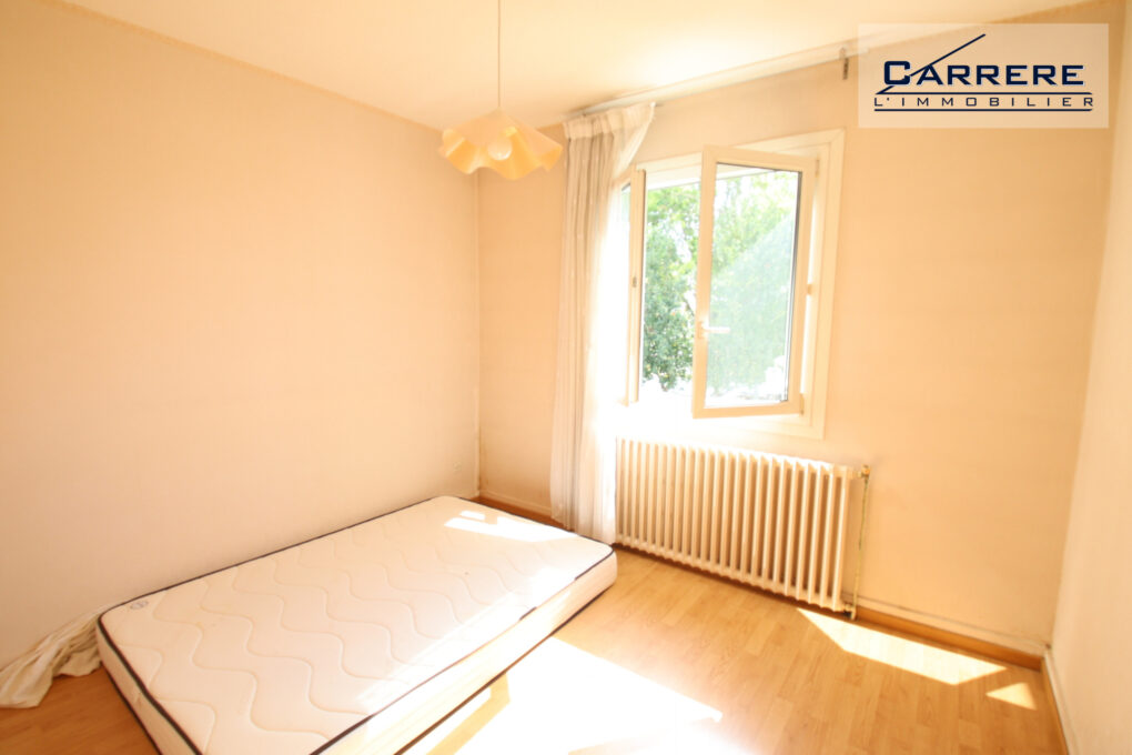 https://www.carrerelimmobilier.com/wp-content/plugins/h2i-annonces-manager/images/no_photo.jpg