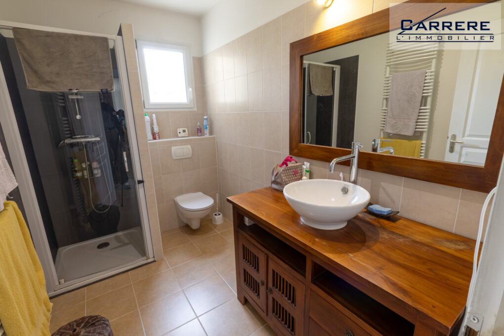 https://www.carrerelimmobilier.com/wp-content/plugins/h2i-annonces-manager/images/no_photo.jpg