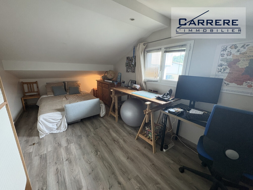 https://www.carrerelimmobilier.com/wp-content/plugins/h2i-annonces-manager/images/no_photo.jpg