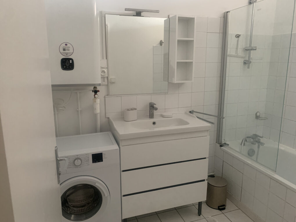 https://www.carrerelimmobilier.com/wp-content/plugins/h2i-annonces-manager/images/no_photo.jpg
