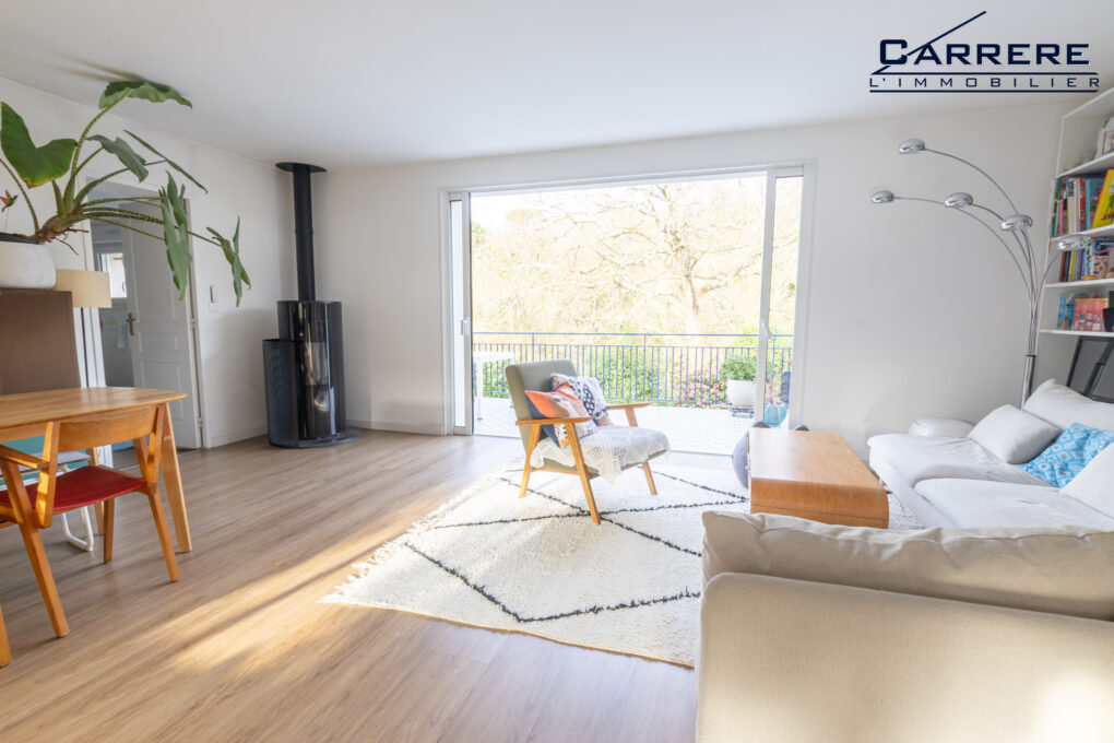 https://www.carrerelimmobilier.com/wp-content/plugins/h2i-annonces-manager/images/no_photo.jpg