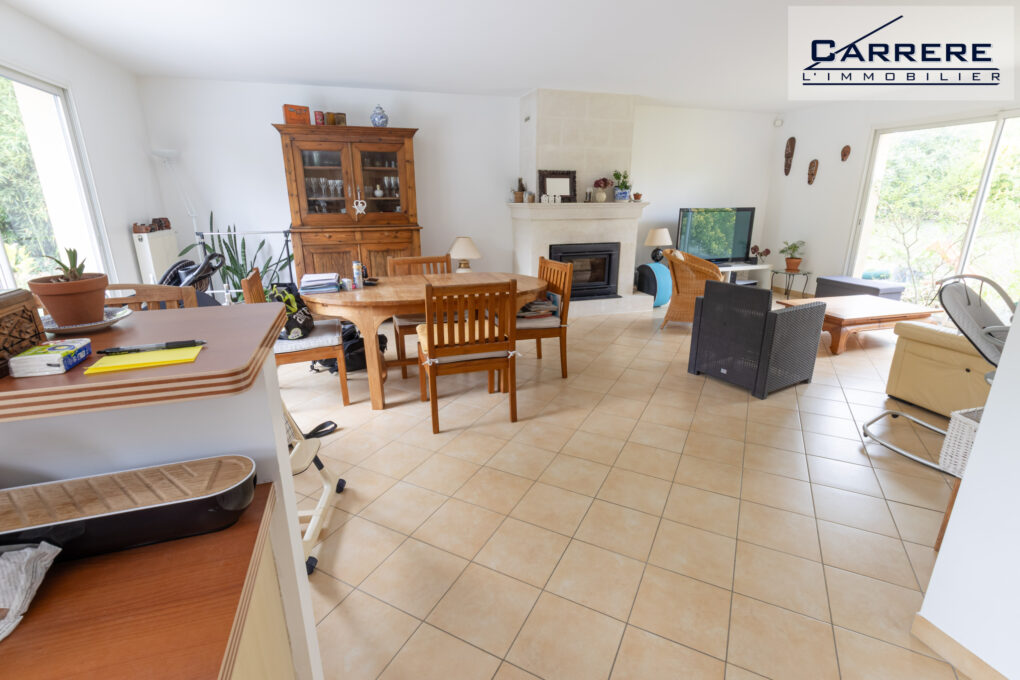 https://www.carrerelimmobilier.com/wp-content/plugins/h2i-annonces-manager/images/no_photo.jpg