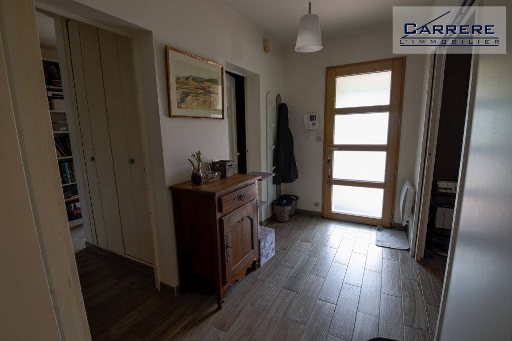 https://www.carrerelimmobilier.com/wp-content/plugins/h2i-annonces-manager/images/no_photo.jpg