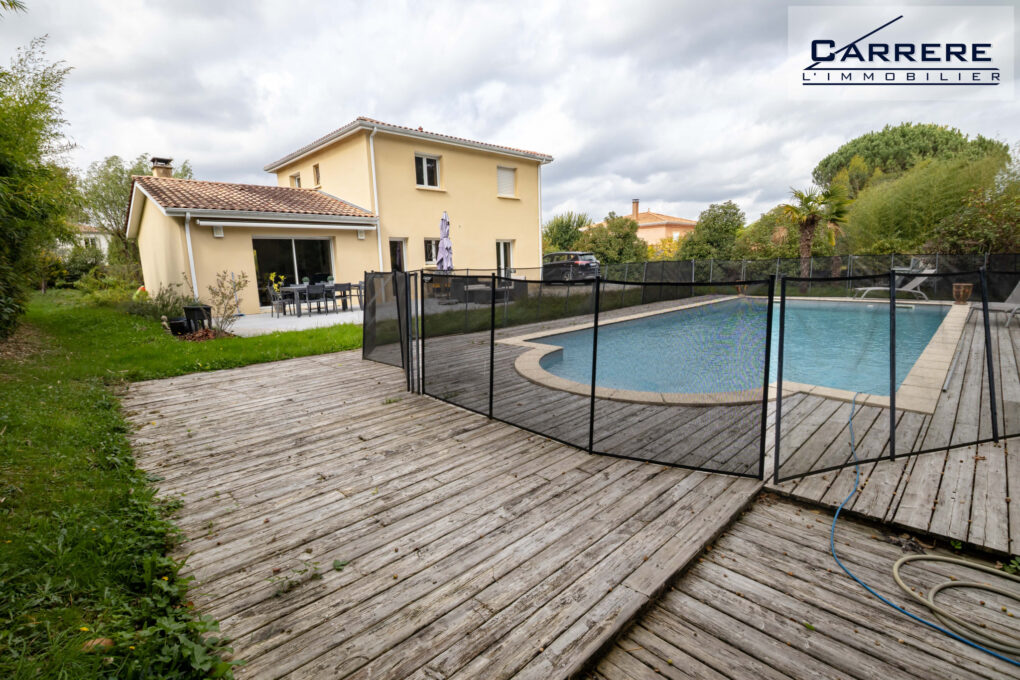 https://www.carrerelimmobilier.com/wp-content/plugins/h2i-annonces-manager/images/no_photo.jpg
