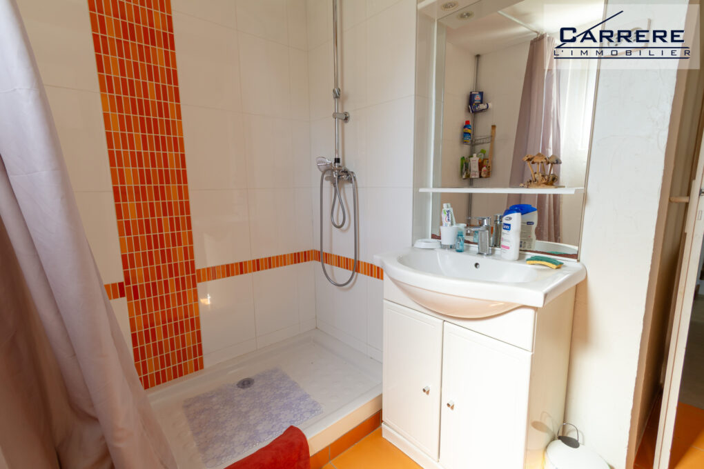 https://www.carrerelimmobilier.com/wp-content/plugins/h2i-annonces-manager/images/no_photo.jpg
