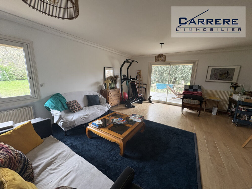 https://www.carrerelimmobilier.com/wp-content/plugins/h2i-annonces-manager/images/no_photo.jpg