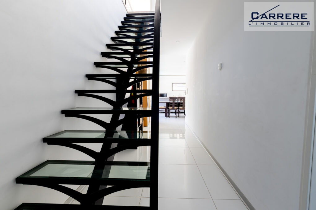https://www.carrerelimmobilier.com/wp-content/plugins/h2i-annonces-manager/images/no_photo.jpg