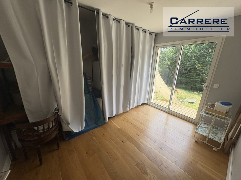 https://www.carrerelimmobilier.com/wp-content/plugins/h2i-annonces-manager/images/no_photo.jpg