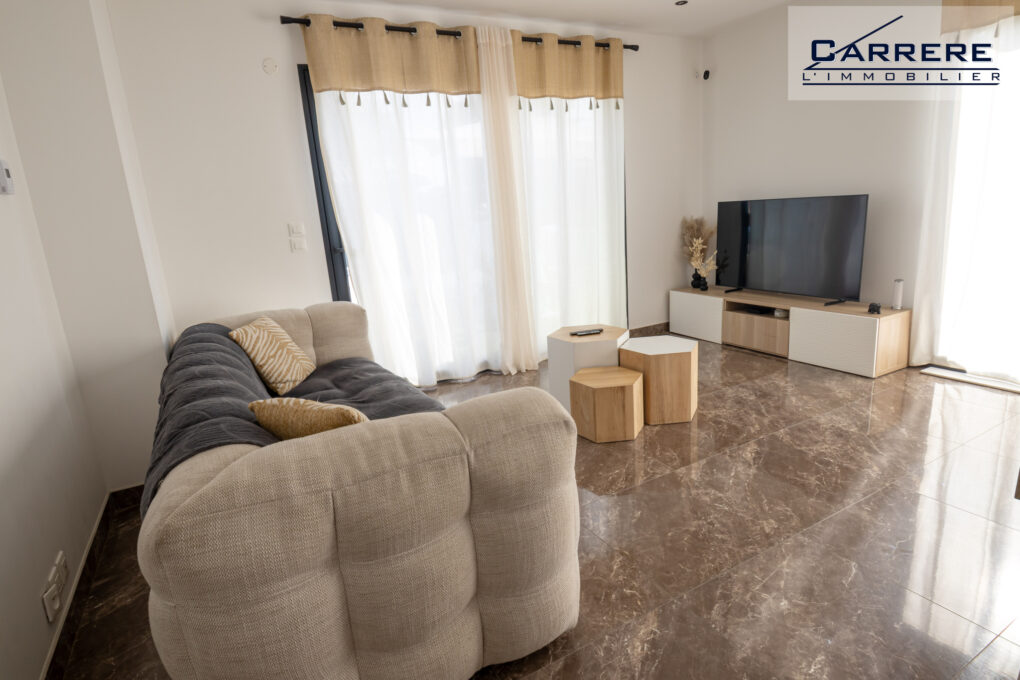https://www.carrerelimmobilier.com/wp-content/plugins/h2i-annonces-manager/images/no_photo.jpg