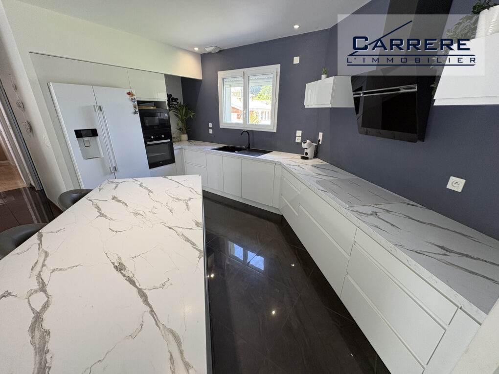 https://www.carrerelimmobilier.com/wp-content/plugins/h2i-annonces-manager/images/no_photo.jpg