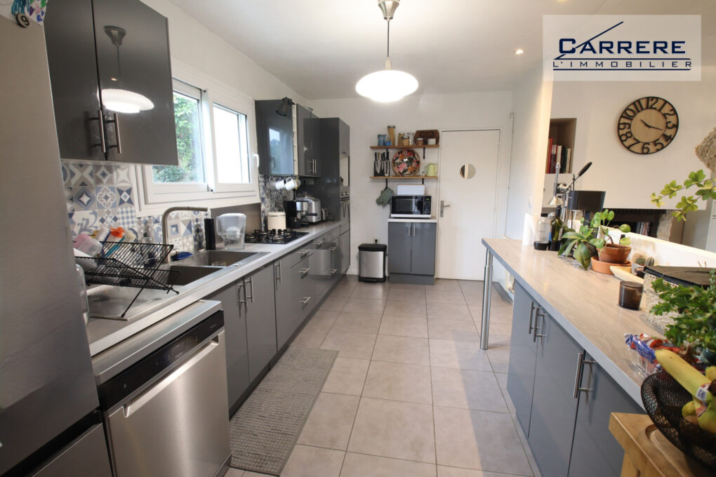 https://www.carrerelimmobilier.com/wp-content/plugins/h2i-annonces-manager/images/no_photo.jpg