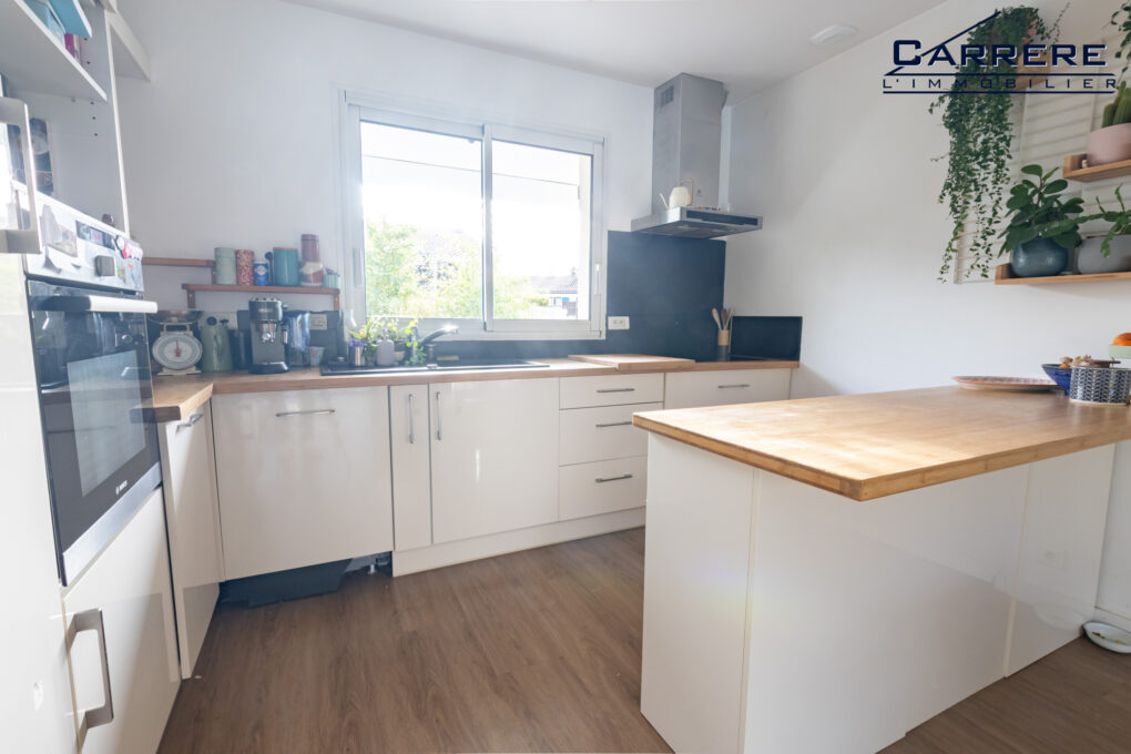 https://www.carrerelimmobilier.com/wp-content/plugins/h2i-annonces-manager/images/no_photo.jpg