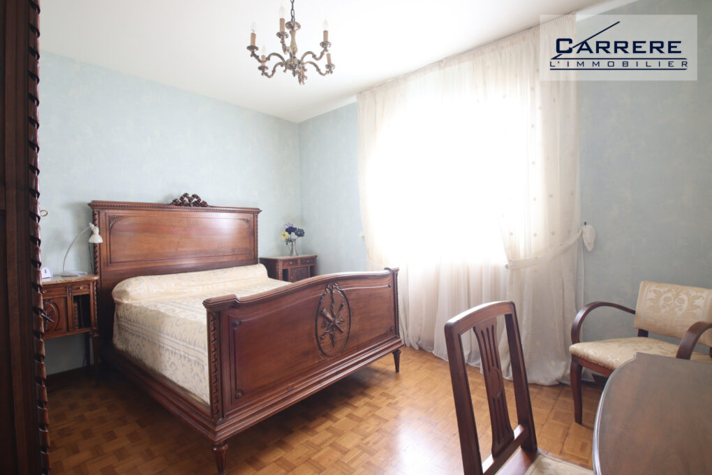 https://www.carrerelimmobilier.com/wp-content/plugins/h2i-annonces-manager/images/no_photo.jpg