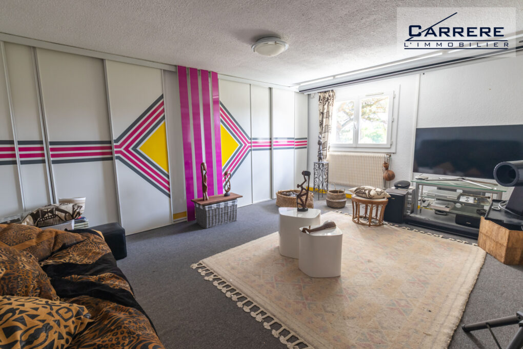 https://www.carrerelimmobilier.com/wp-content/plugins/h2i-annonces-manager/images/no_photo.jpg