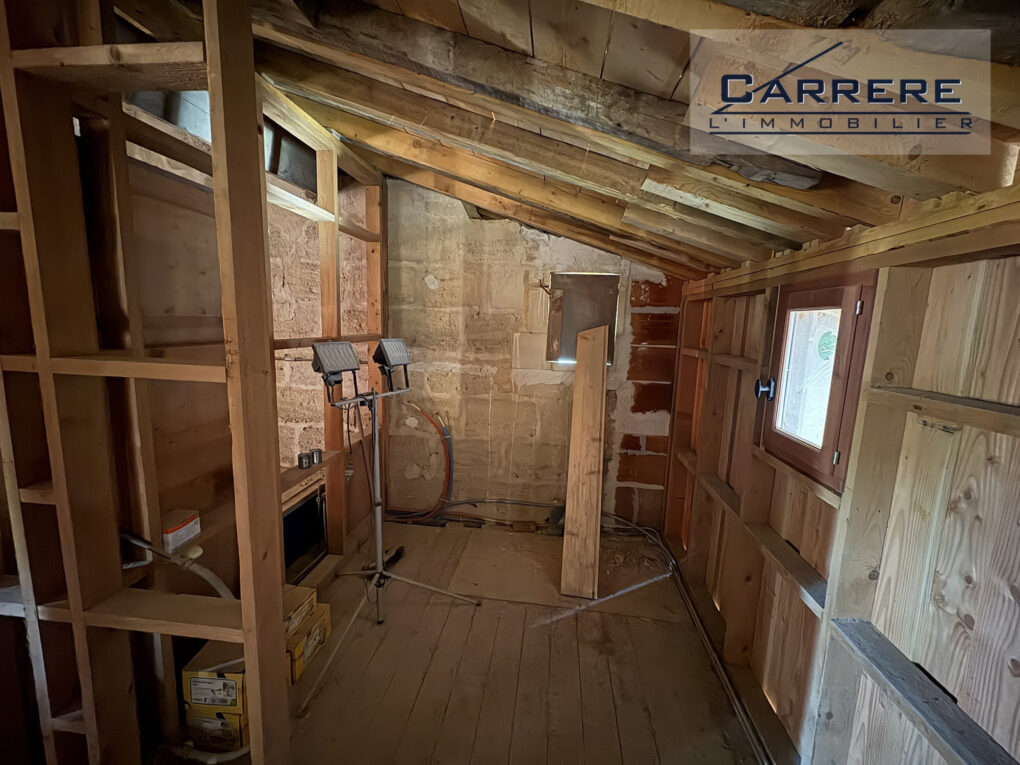 https://www.carrerelimmobilier.com/wp-content/plugins/h2i-annonces-manager/images/no_photo.jpg
