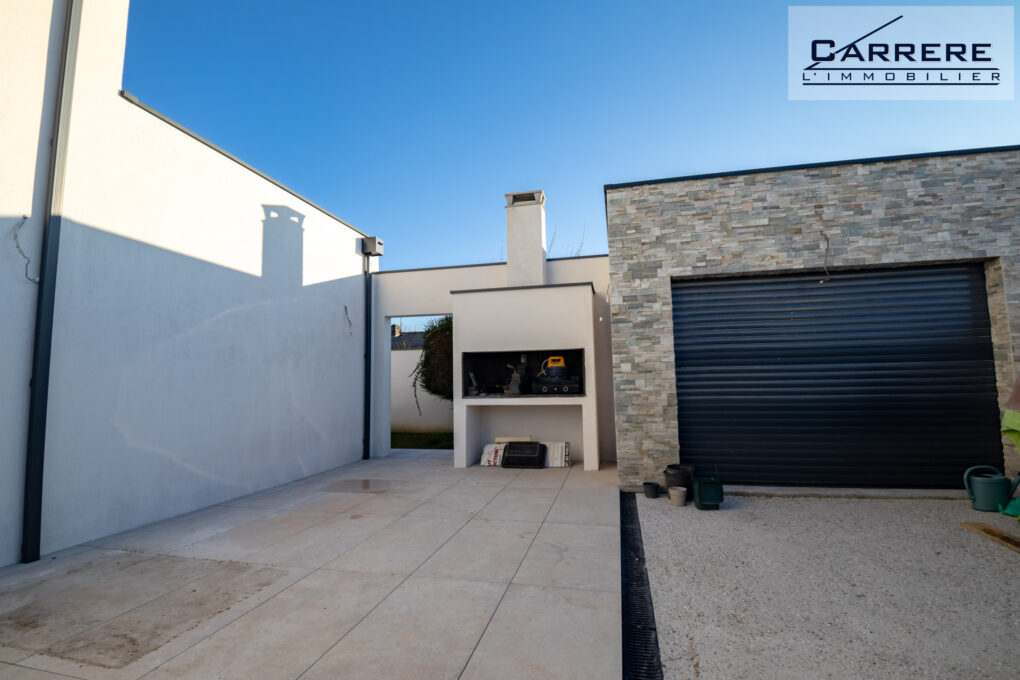 https://www.carrerelimmobilier.com/wp-content/plugins/h2i-annonces-manager/images/no_photo.jpg