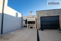 https://www.carrerelimmobilier.com/wp-content/plugins/h2i-annonces-manager/images/no_photo.jpg