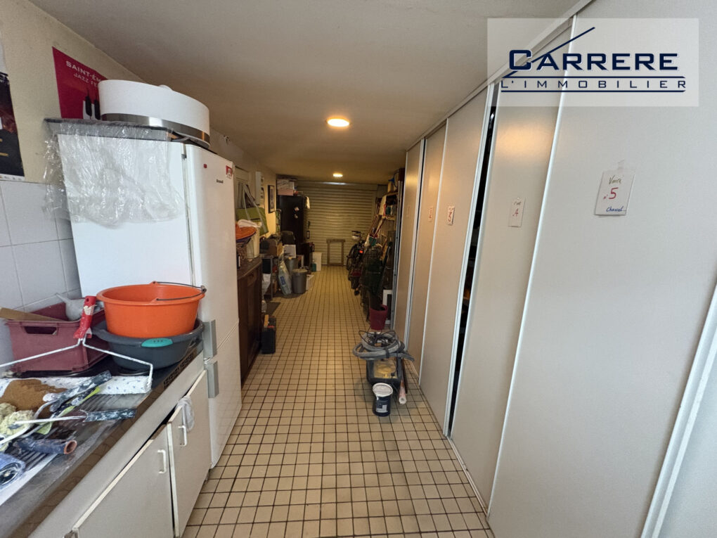 https://www.carrerelimmobilier.com/wp-content/plugins/h2i-annonces-manager/images/no_photo.jpg