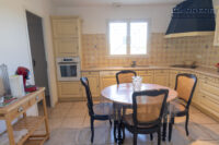 https://www.carrerelimmobilier.com/wp-content/plugins/h2i-annonces-manager/images/no_photo.jpg
