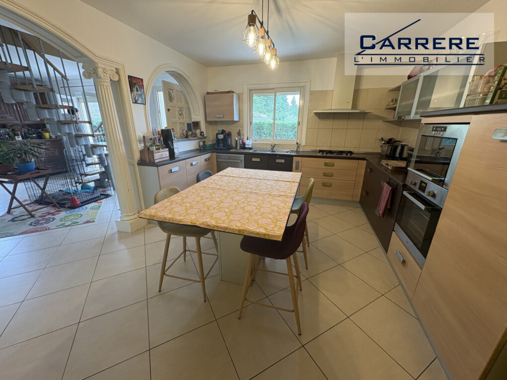 https://www.carrerelimmobilier.com/wp-content/plugins/h2i-annonces-manager/images/no_photo.jpg