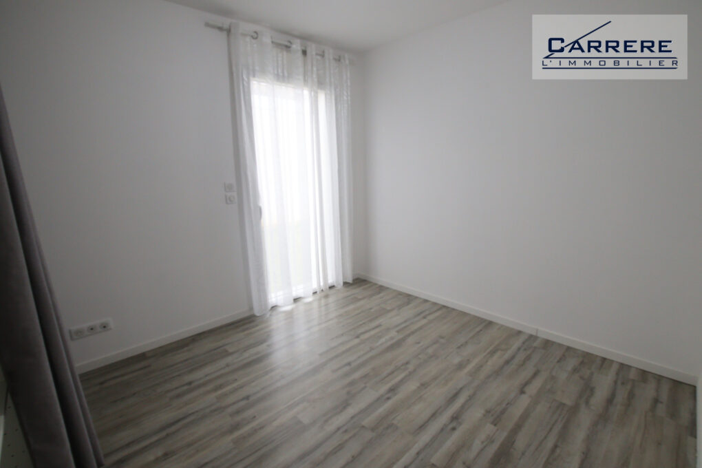 https://www.carrerelimmobilier.com/wp-content/plugins/h2i-annonces-manager/images/no_photo.jpg