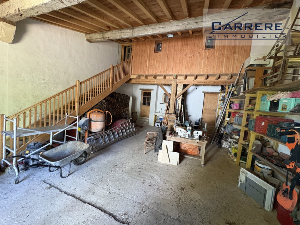 https://www.carrerelimmobilier.com/wp-content/plugins/h2i-annonces-manager/images/no_photo.jpg