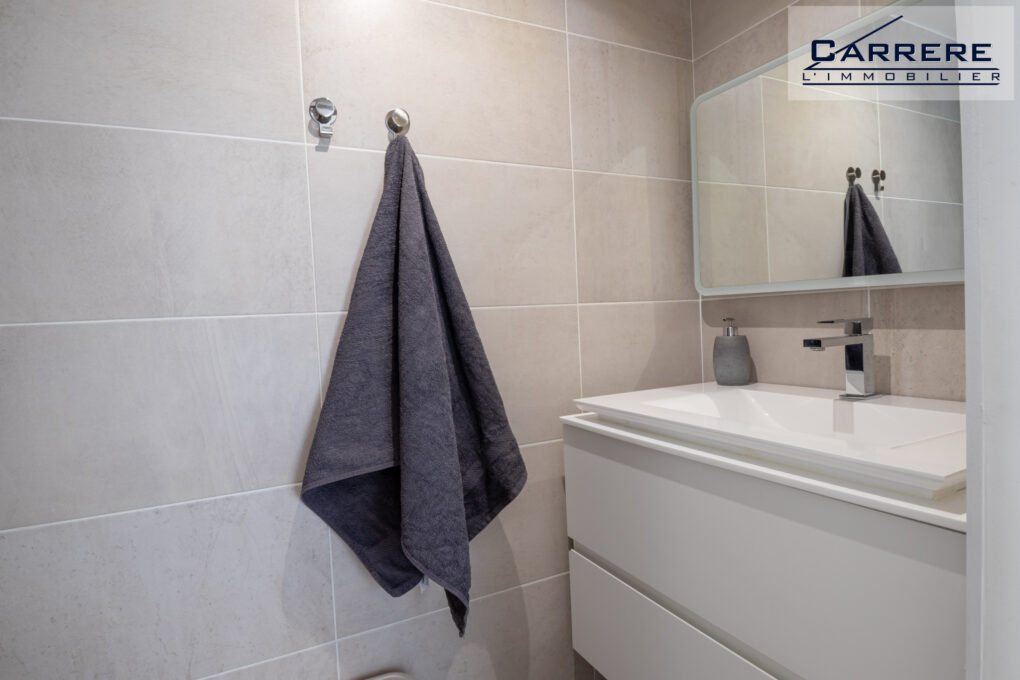 https://www.carrerelimmobilier.com/wp-content/plugins/h2i-annonces-manager/images/no_photo.jpg