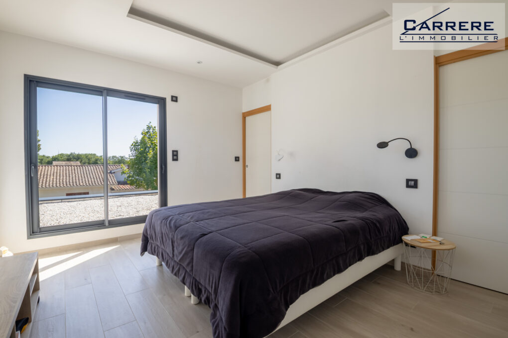 https://www.carrerelimmobilier.com/wp-content/plugins/h2i-annonces-manager/images/no_photo.jpg