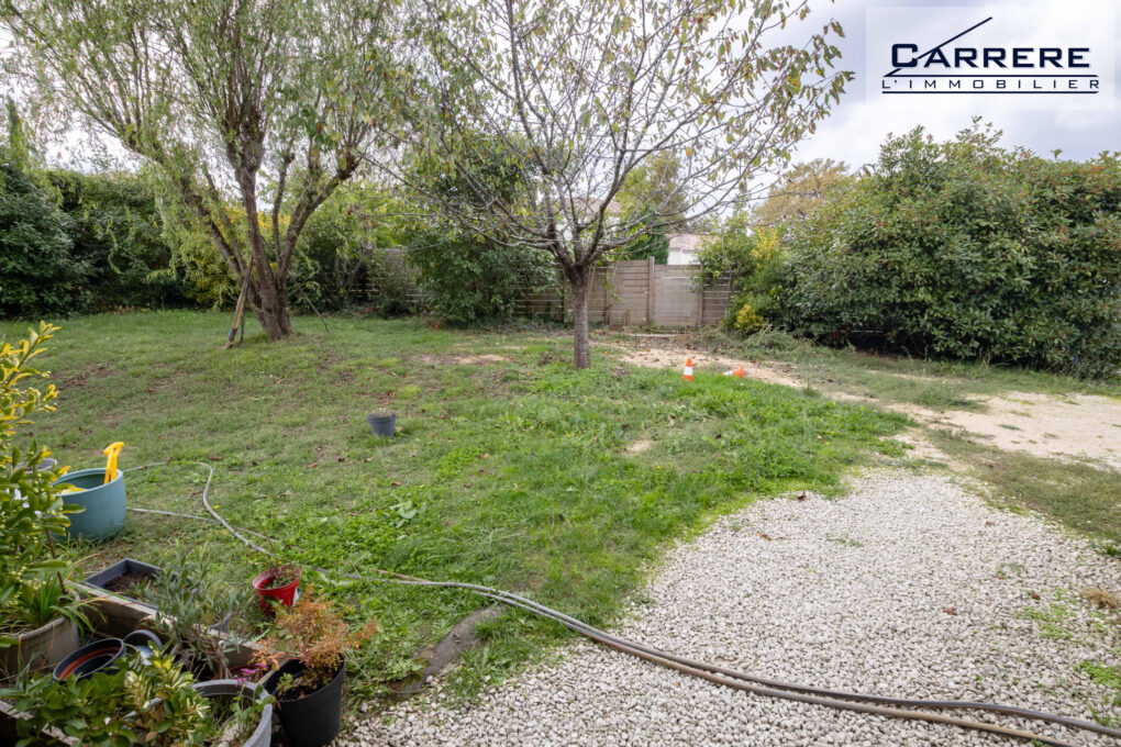 https://www.carrerelimmobilier.com/wp-content/plugins/h2i-annonces-manager/images/no_photo.jpg