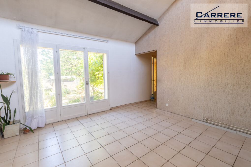https://www.carrerelimmobilier.com/wp-content/plugins/h2i-annonces-manager/images/no_photo.jpg