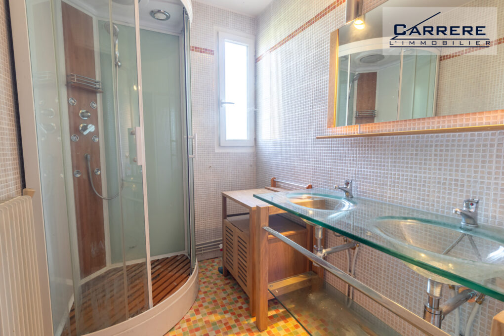 https://www.carrerelimmobilier.com/wp-content/plugins/h2i-annonces-manager/images/no_photo.jpg